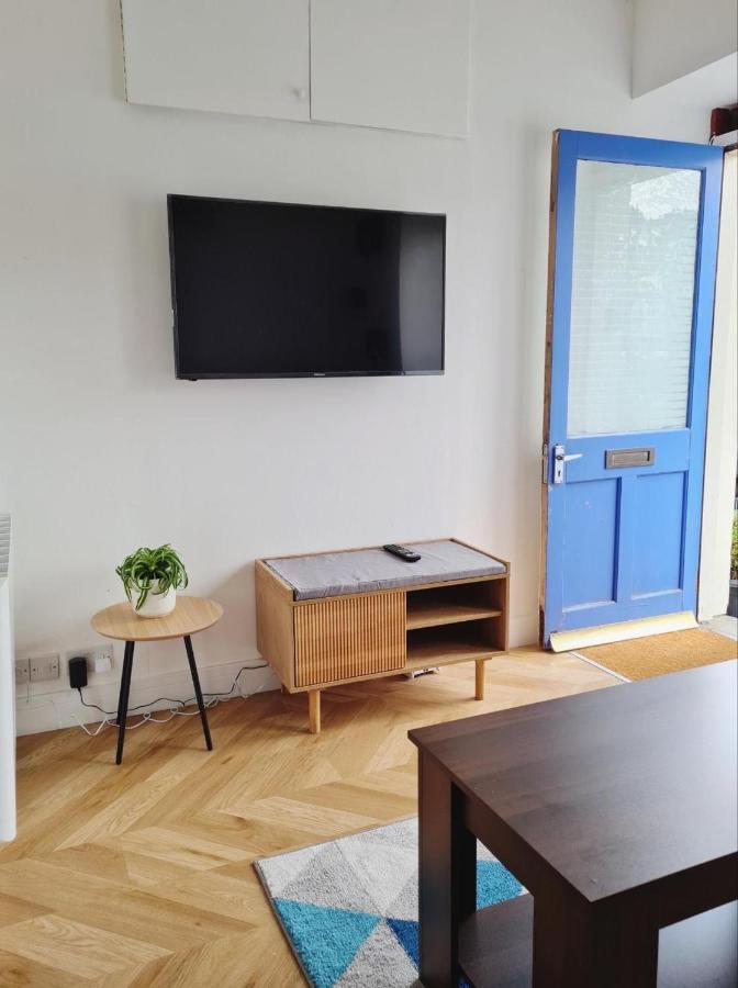 Apartament Penlea 1-Bed Flat With Harbour View In Tarbert Tarbert  Zewnętrze zdjęcie